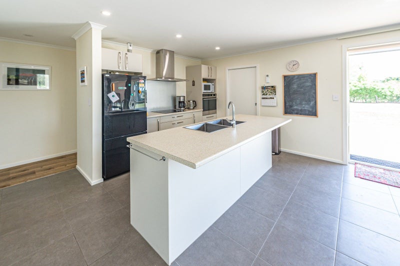 76 Campbell Road, Brunswick, Whanganui - Carousel 2