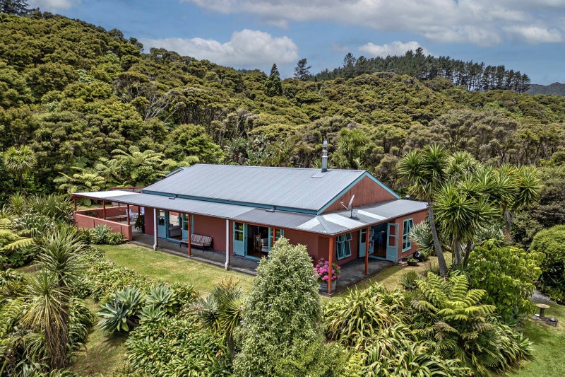 206 Colville Road, Coromandel - Carousel 2