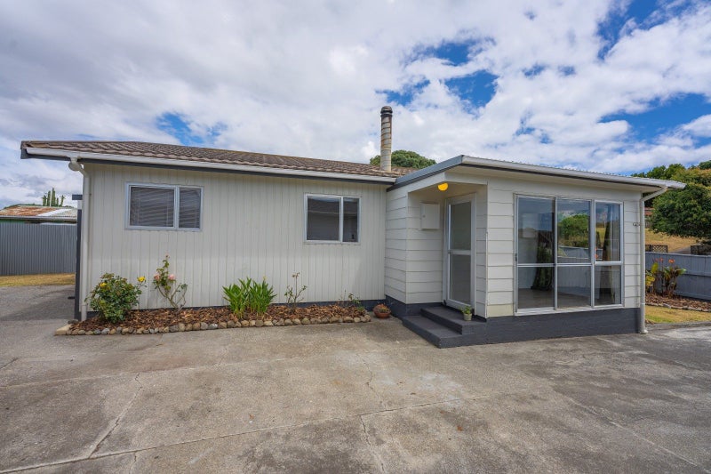 54 Norfolk Crescent, Otaki Beach, Otaki - Carousel 2