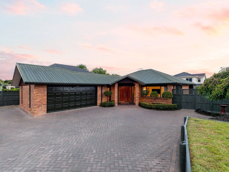 38 Rototuna Road, Flagstaff, Hamilton - Carousel 1