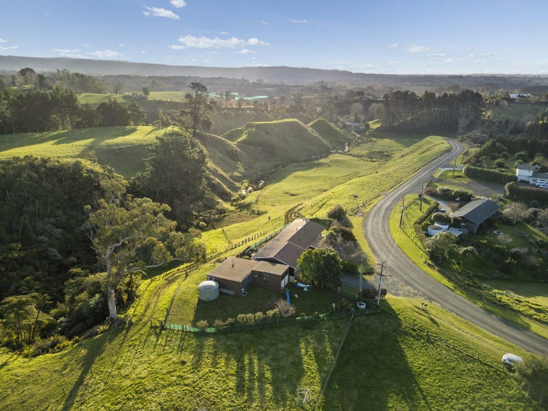 112 Warner Road, Tauranga - Carousel 2