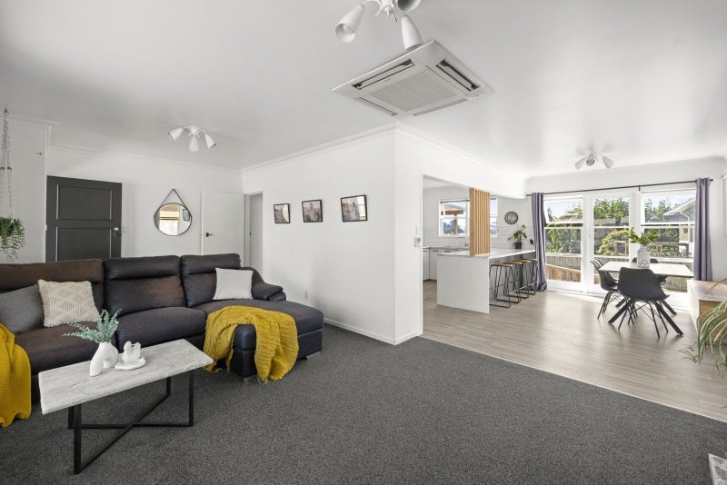7 Gilmore Street, Te Puke - Carousel 1