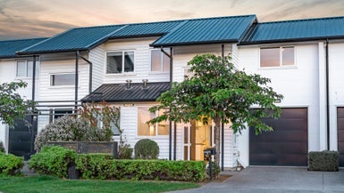 2 Atatu Lane, Wigram, Christchurch - Carousel 1