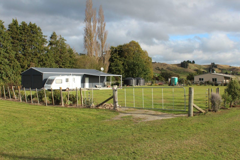44 Makoura Road, Apiti, Āpiti - Carousel 1