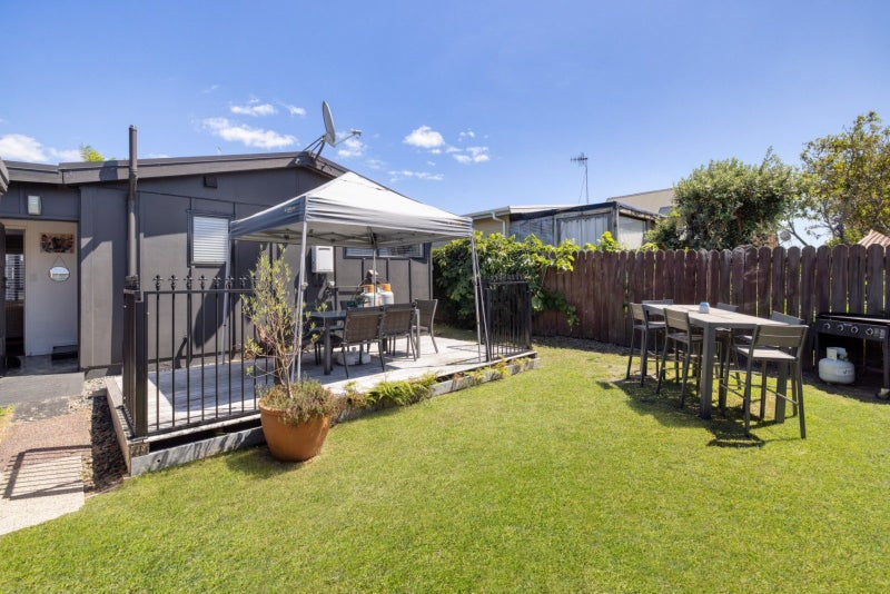 583B Maunganui Road, Mount Maunganui - Carousel 2