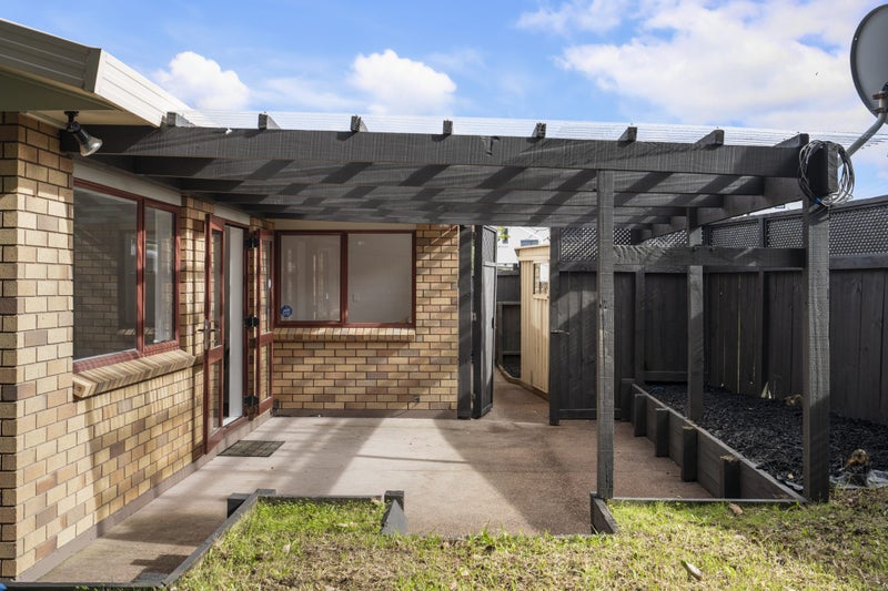 2E Lynbrooke Avenue, Blockhouse Bay, Auckland - Carousel 2