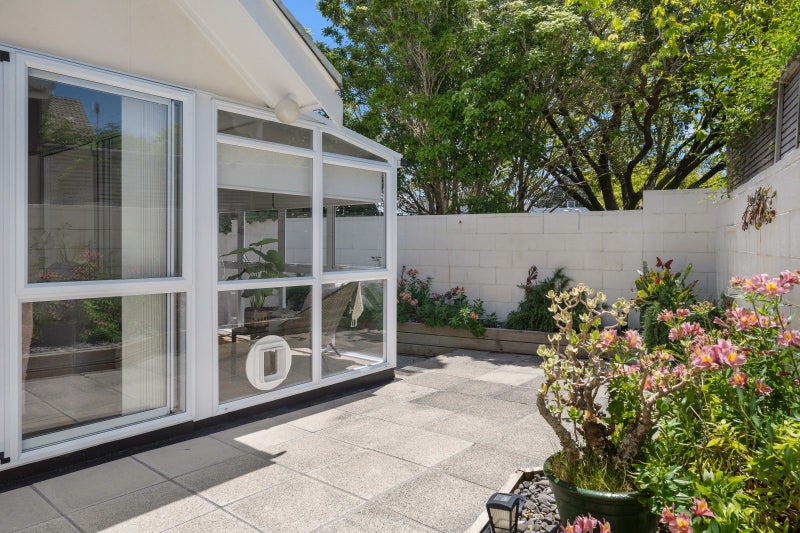 3/55 Cook ST, Howick, Auckland - Carousel 2
