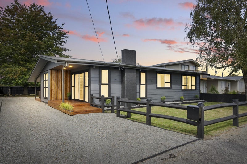 16 Oak Street, Masterton, Masterton - Carousel 1