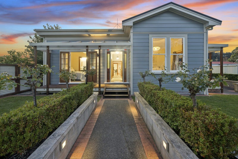 49 Tama Street, Alicetown, Lower Hutt - Carousel 1