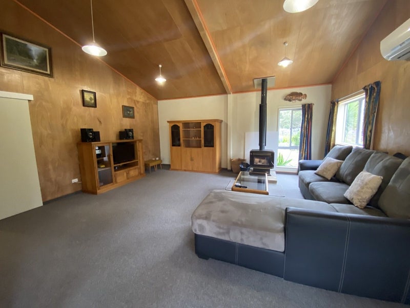 39 Mutiny Road, Pakipaki - Carousel 2