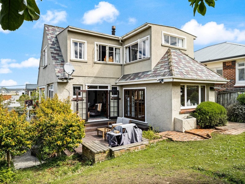 54 Hawthorn Avenue, Mornington, Dunedin - Carousel 1