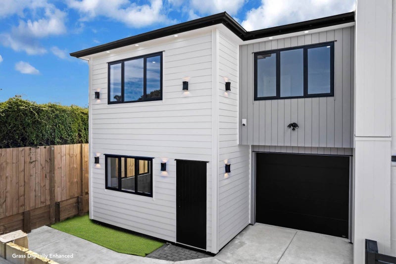 18 Mariner Street, Mangere, Auckland - Carousel 1