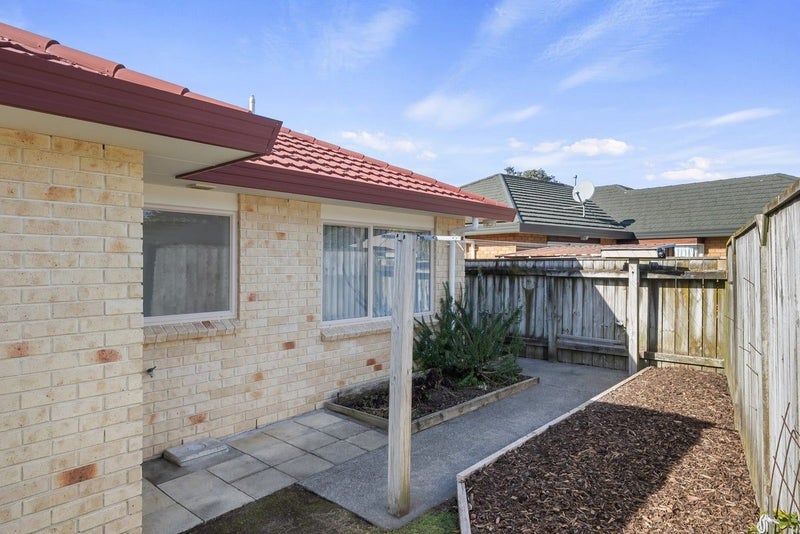 86 Guildford Drive, Paraparaumu, Paraparaumu - Carousel 12