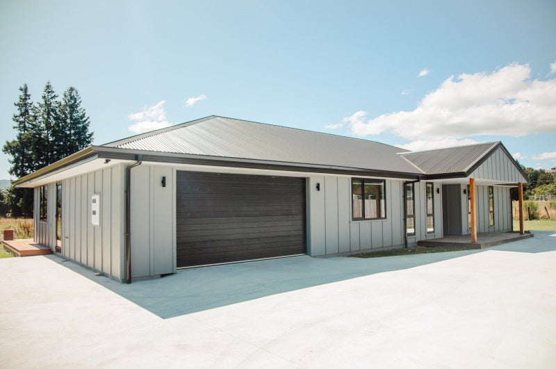 5 Wicken Place, Reefton, Reefton - Carousel 1