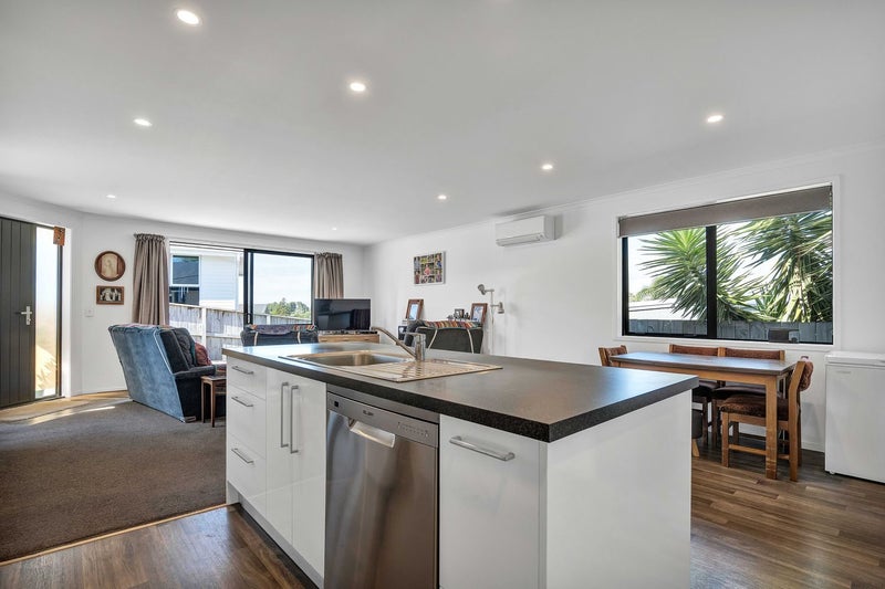 36B Kingsford Street, Bell Block, New Plymouth - Carousel 1