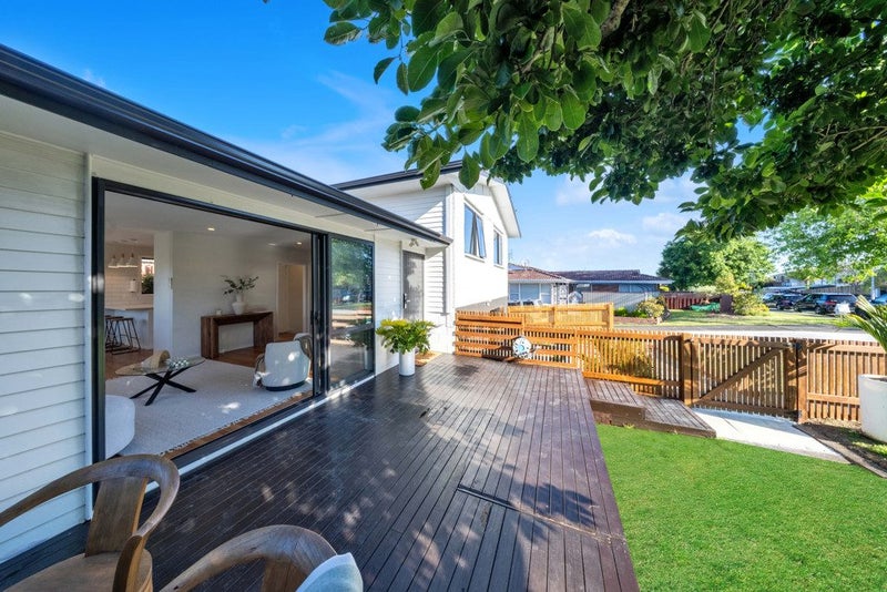 4 Harford Place, Pakuranga Heights, Auckland - Carousel 2