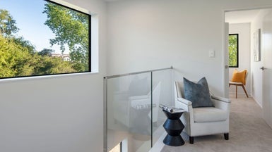 1/9 Rengarenga Rise, Fairview Heights, Auckland - Carousel 1