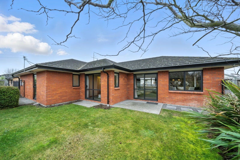 73 Barnes Street, Pegasus, Pegasus - Carousel 1