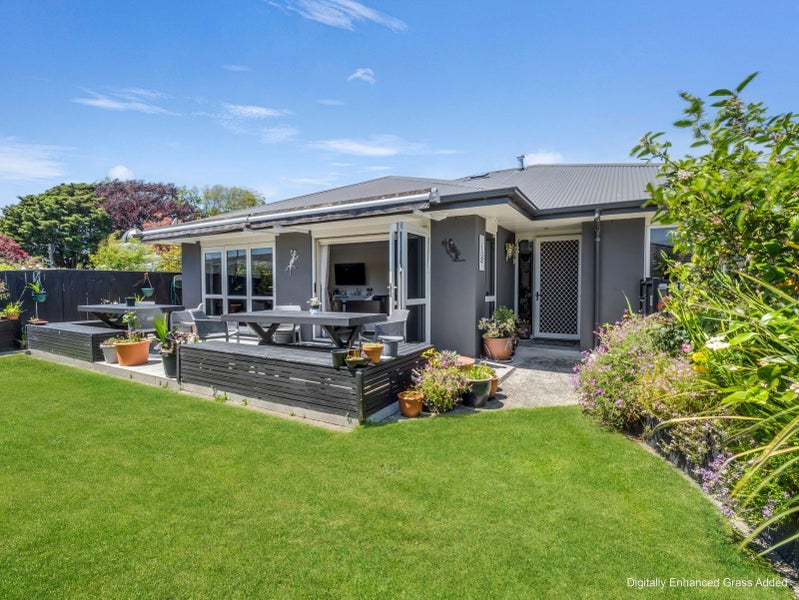 112B Weraroa Road, Levin, Horowhenua, Manawatu / Whanganui - Carousel 1