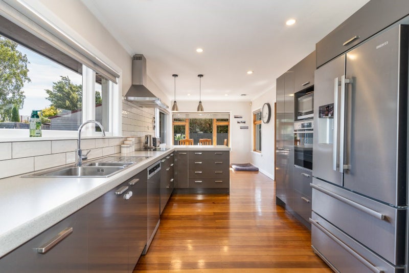 25 Nancy Avenue, Mairehau, Christchurch - Carousel 1