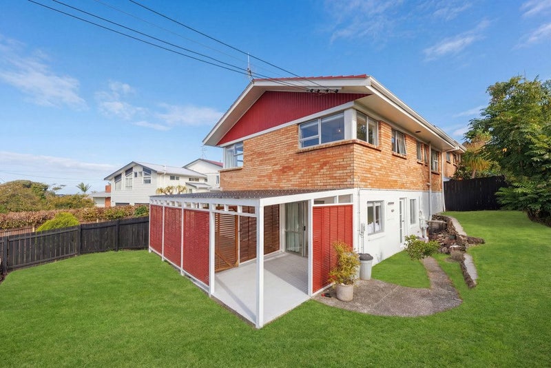 1/15 Zion Road, Birkenhead, Auckland - Carousel 2