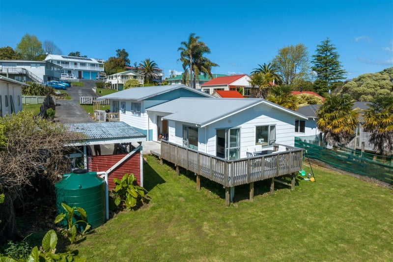 8 Yorke Road, Haruru, Haruru - Carousel 2