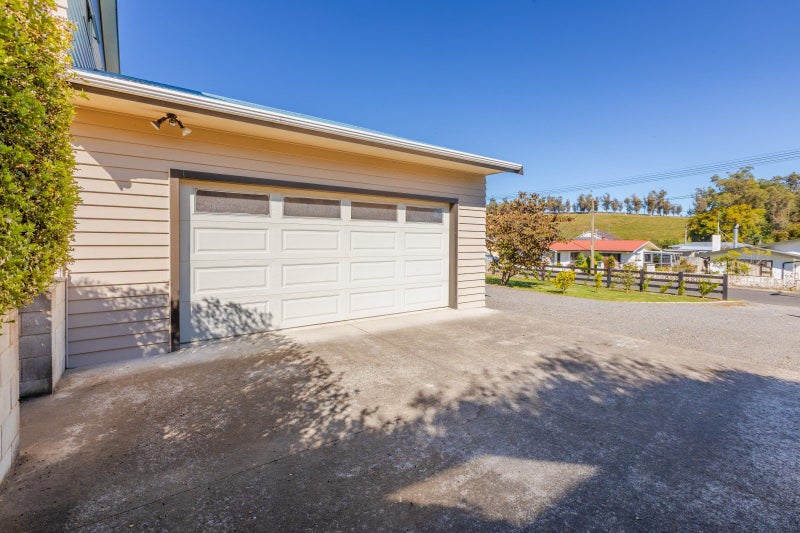 21 Watts Street, Waipawa, Waipawa - Carousel 19