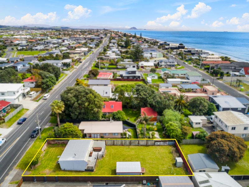 1255 Papamoa Beach Road, Papamoa Beach, Papamoa - Carousel 2
