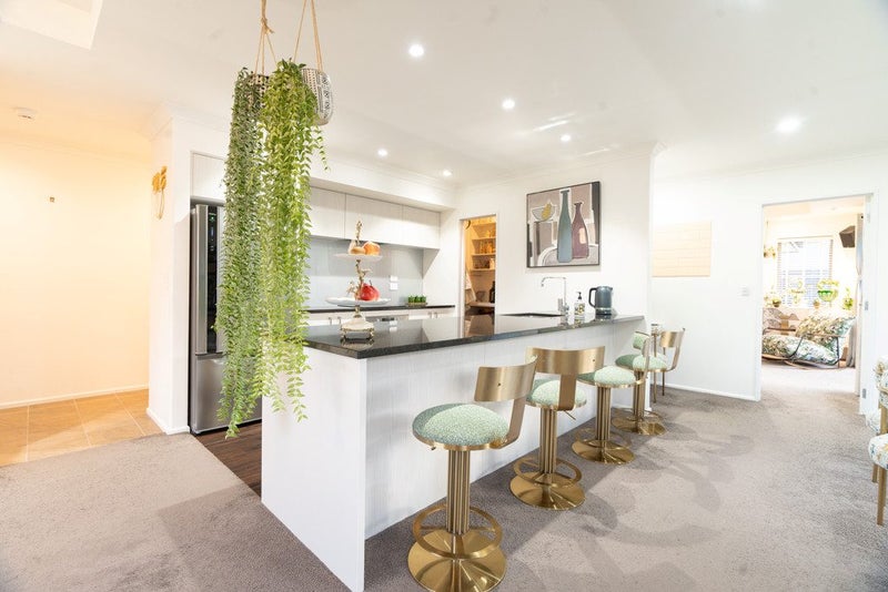 7 Jefferson Close, Halswell, Christchurch - Carousel 2