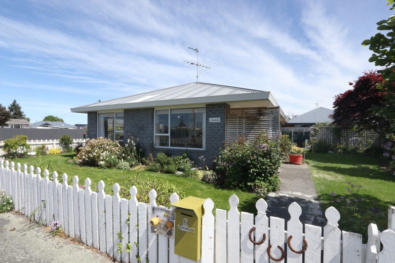 6 Johnstone Street, Tinwald, Ashburton - Carousel 1