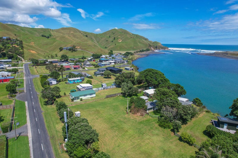 14 Rauparaha Street, Marokopa, Piopio - Carousel 25