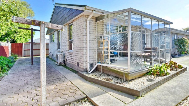 2/18 Rosebery Street, Spreydon, Christchurch - Carousel 2
