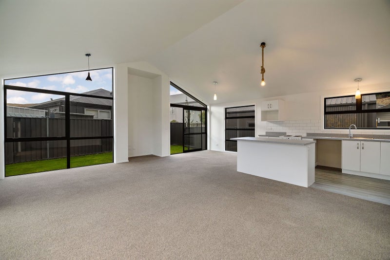 35 Risinghurst Terrace, Lower Shotover, Queenstown - Carousel 1