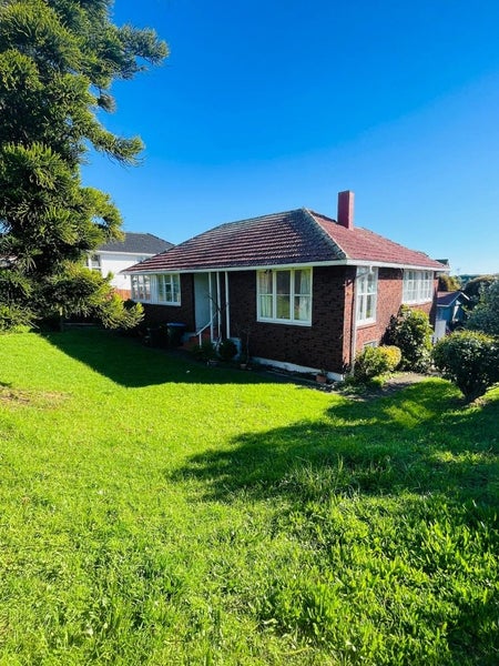 87 Hillsborough Road, Hillsborough, Auckland - Carousel 2