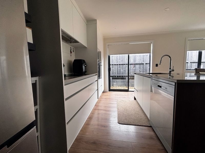 15 Winstone House RD, Paerata rise, Pukekohe - Carousel 2