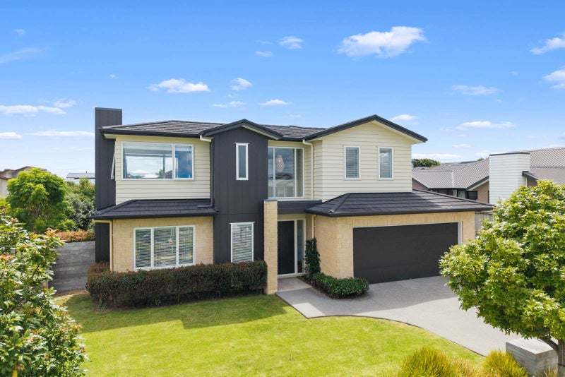 64 Eighth View Avenue, Beachlands, Auckland - Carousel 2