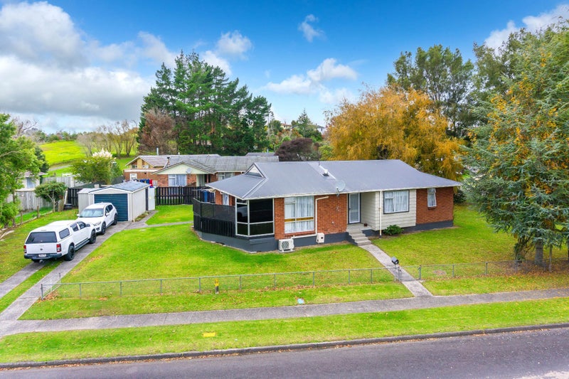 16 Rosser Street, Huntly, Huntly - Carousel 2