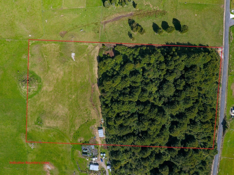 215 South Road, Mamaku - Carousel 1