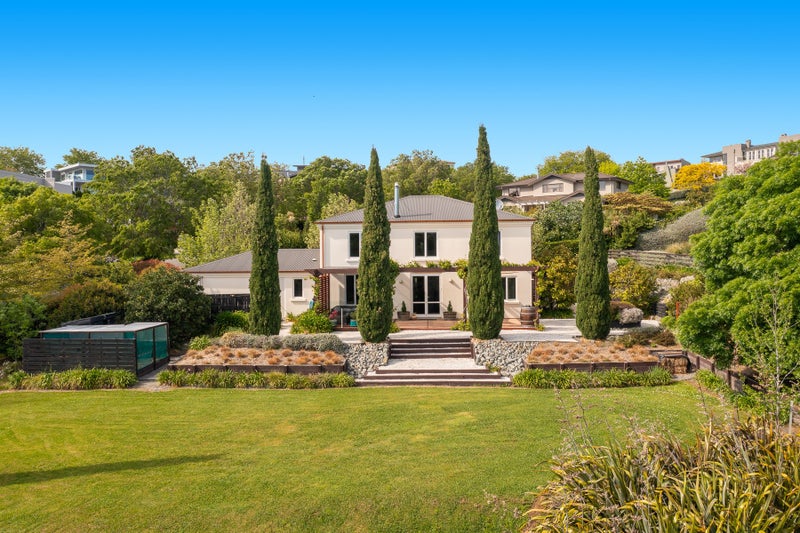 4 Lake View Place, Blenheim - Carousel 1