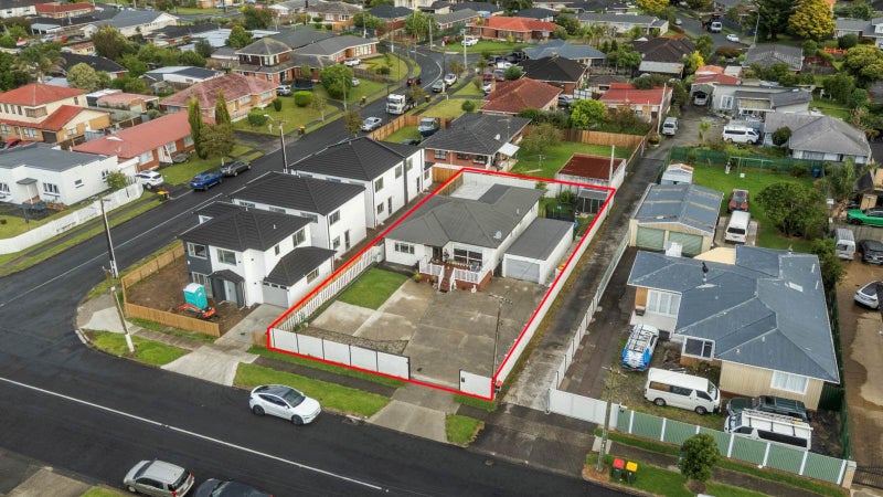 31 Allenby Road, Papatoetoe, Auckland - Carousel 1