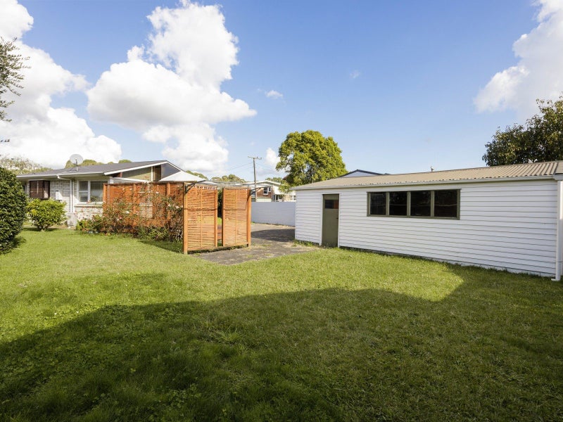 9 Patrick Place, Fitzroy, Hamilton - Carousel 3