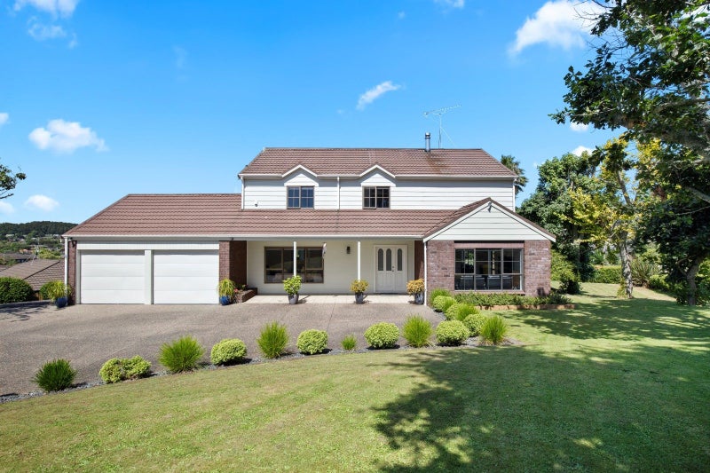 112 Valley Road, Pukekohe, Pukekohe - Carousel 1