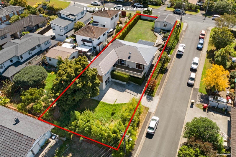 50 Arran Road, Browns Bay, Auckland - Carousel 2
