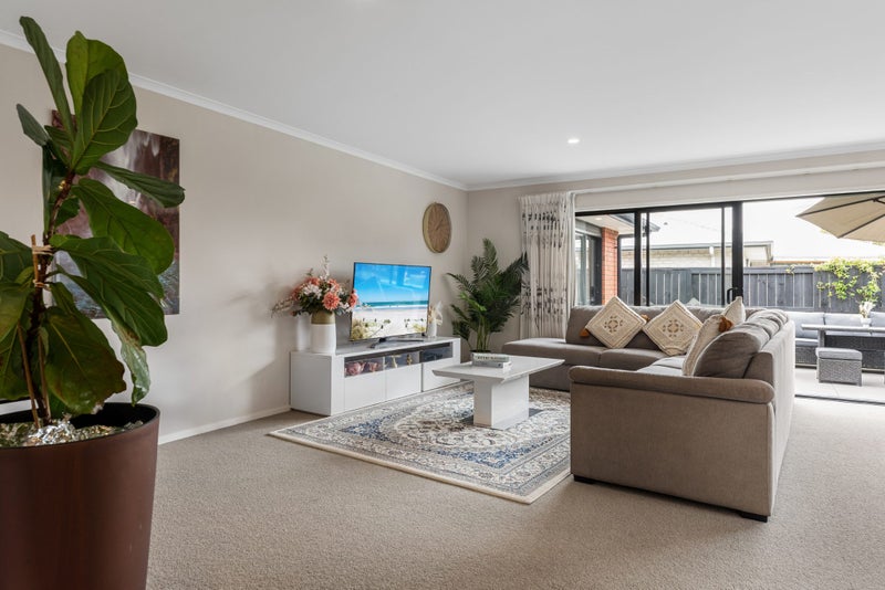 84B The Boulevard, Papamoa Beach, Papamoa - Carousel 2