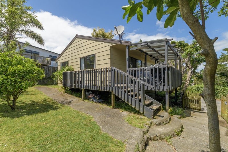 9B Osprey Drive, Welcome Bay, Tauranga - Carousel 2