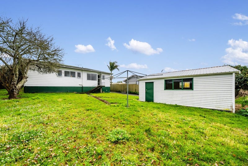 93 Hyperion Drive, Randwick Park, Auckland - Carousel 2
