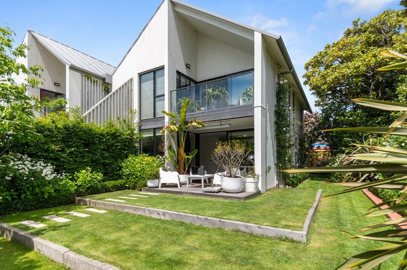 2 Park Terrace, Christchurch Central, Christchurch - Carousel 1