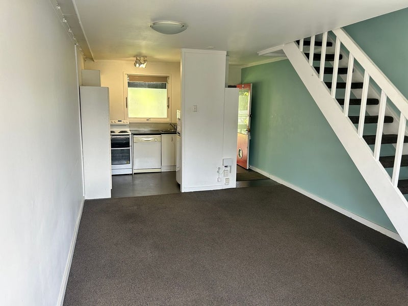 4/46 Hiropi Street, Newtown, Wellington - Carousel 1
