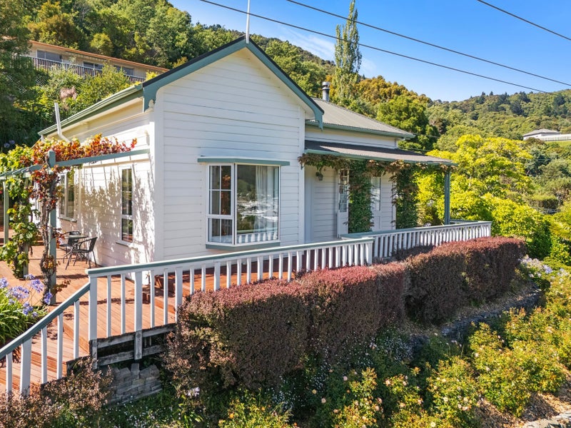 19 Milton Terrace, Picton, Picton - Carousel 1