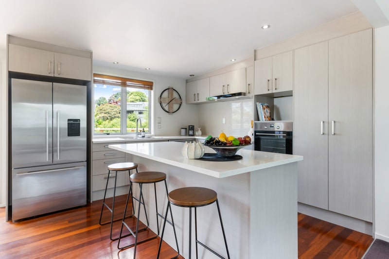 34 Kiteroa Terrace, Rothesay Bay, Auckland - Carousel 2